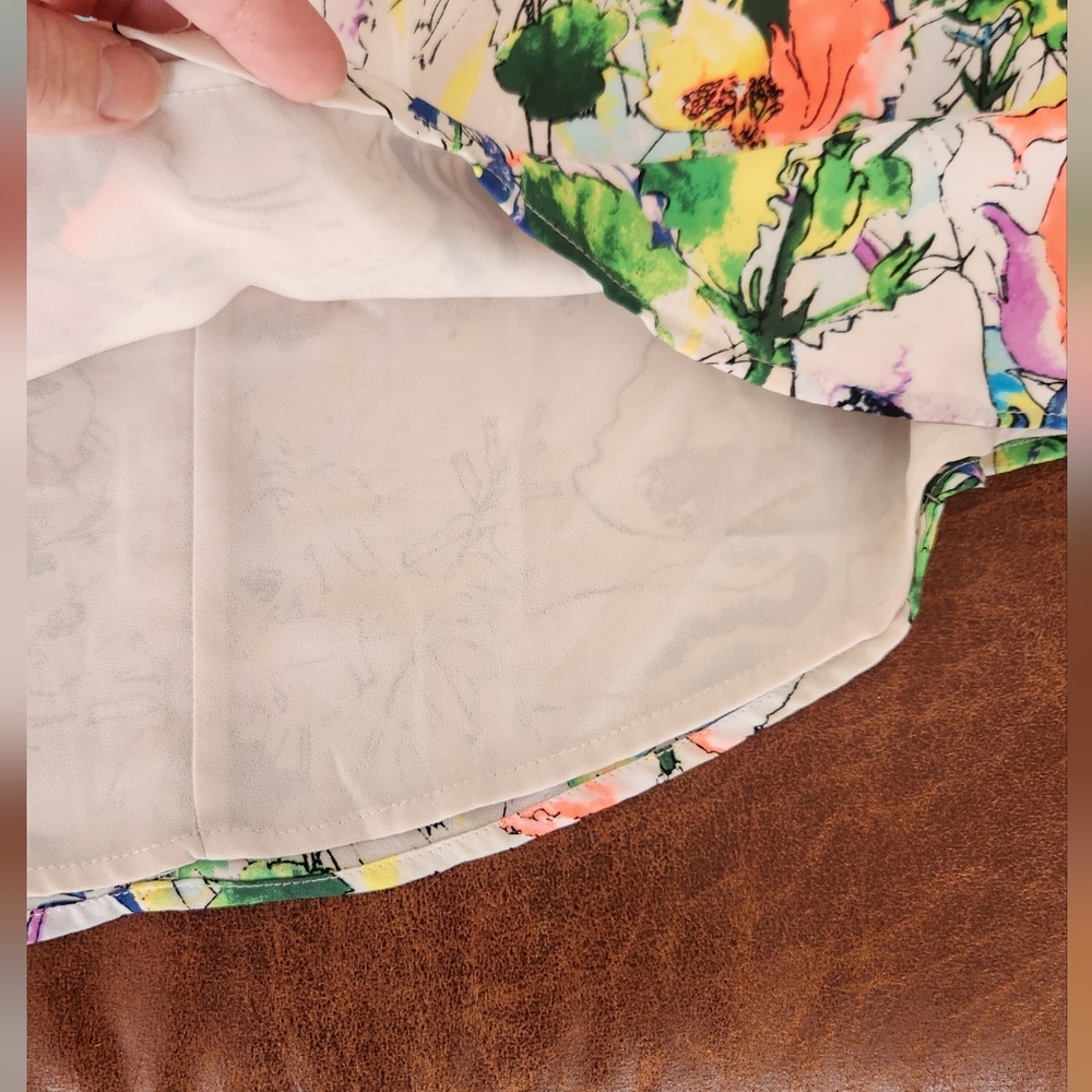 Express Barcelona Floral Cami - Picture 3 of 6